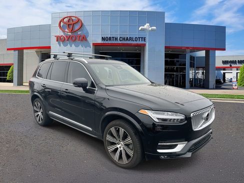 Used 2023 Volvo XC90 B6 Ultimate image 3
