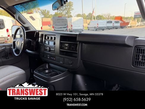 Used 2021 Chevrolet Express 2500 w/ Driver Convenience Package image 19