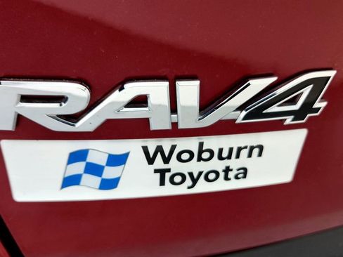 Certified 2022 Toyota RAV4 XLE w/ Convenience Package AWD/4WD image 13