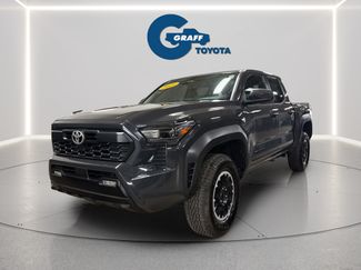 Used 2025 Toyota Tacoma TRD Off-Road AWD/4WD video 1
