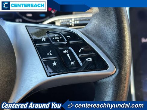 Used 2023 Mercedes-Benz C 300 4MATIC Sedan image 20