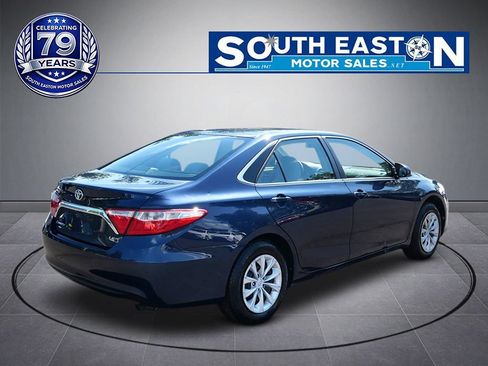 Used 2016 Toyota Camry LE FWD image 6