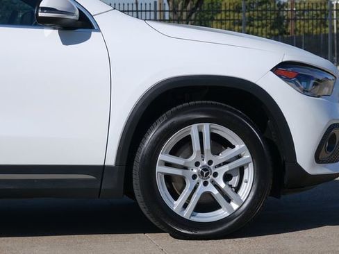 Used 2021 Mercedes-Benz GLA 250 250 * 1-OWNER * Premium * image 31