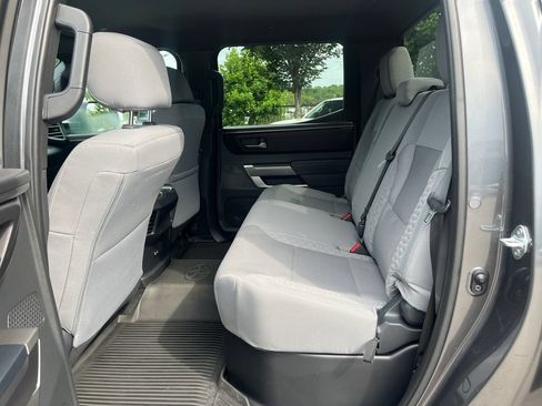 Used 2025 Toyota Tundra SR5 AWD/4WD image 26