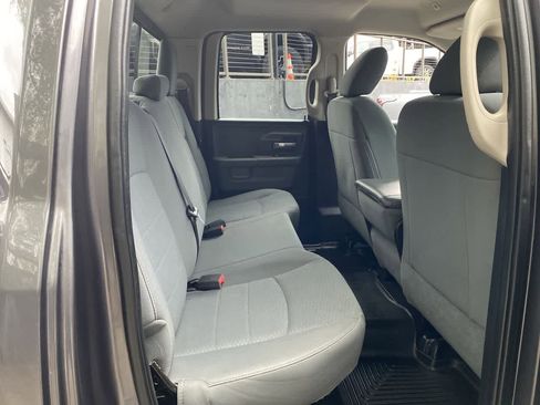 Used 2017 RAM 1500 Express AWD/4WD image 17