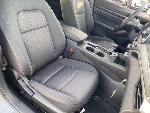 New 2025 Nissan Altima 2.5 SV image 11