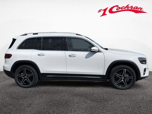 New 2026 Mercedes-Benz GLB 250 4MATIC image 2