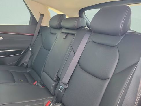 New 2026 Genesis GV70 2.5T AWD/4WD image 9
