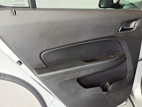 Used 2015 Chevrolet Equinox LT w/ Driver Convenience Package FWD image 24