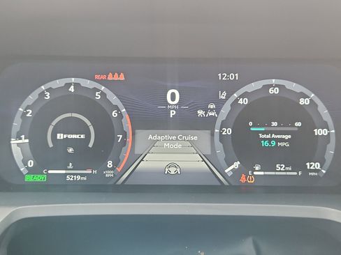Used 2025 Toyota Tacoma TRD Pro AWD/4WD image 18