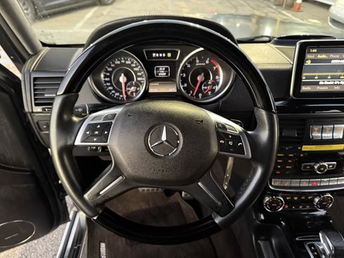 Used 2013 Mercedes-Benz G 63 AMG 4MATIC image 11