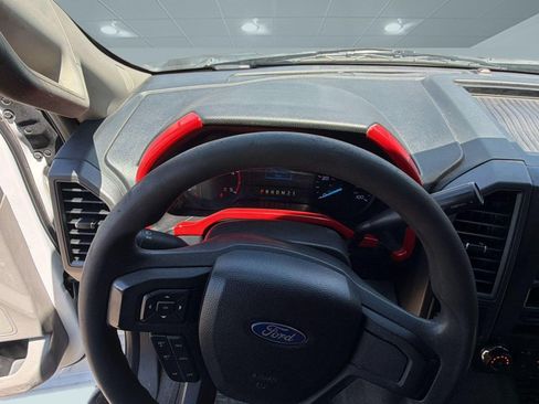 Used 2018 Ford F250 XL w/ Power Equipment Group AWD/4WD image 25