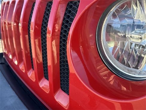 Used 2018 Jeep Wrangler Unlimited Sport S image 10