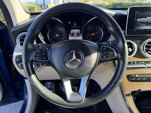 Certified 2018 Mercedes-Benz GLC 300 image 22