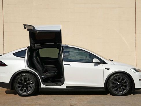 Used 2022 Tesla Model X AWD/4WD image 58