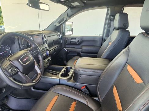 Used 2023 GMC Sierra 3500 AT4 w/ AT4 Preferred Package AWD/4WD image 14