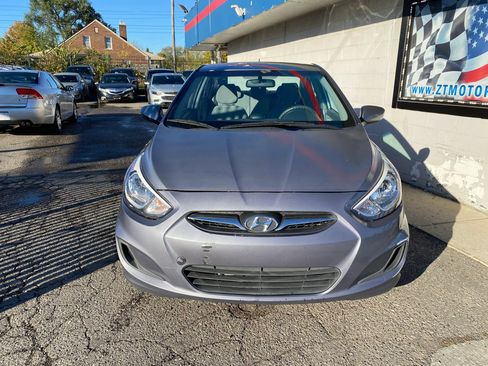 Used 2015 Hyundai Accent GLS w/ Option Group 02 image 5