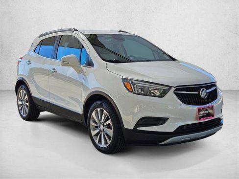 Used 2019 Buick Encore Preferred image 3