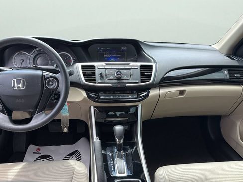 Used 2016 Honda Accord LX image 16