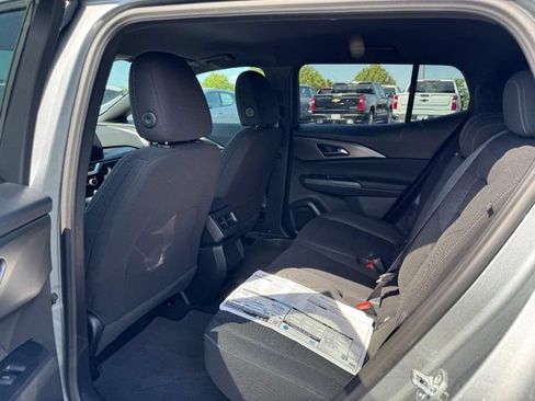 New 2026 Chevrolet Equinox EV LT w/ Comfort Package FWD image 6