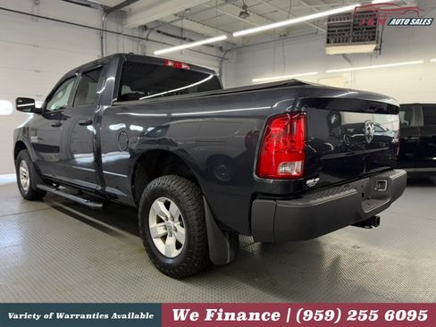 Used 2018 RAM 1500 Express AWD/4WD image 9