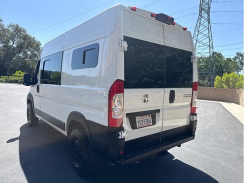 Used 2024 RAM ProMaster 1500 w/ Safety Group FWD image 9