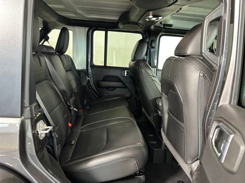 Used 2023 Jeep Wrangler Unlimited Sahara w/ Cold Weather Group image 27