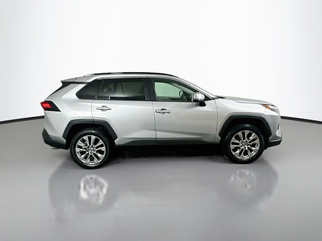 Certified 2023 Toyota RAV4 XLE Premium AWD/4WD image 4