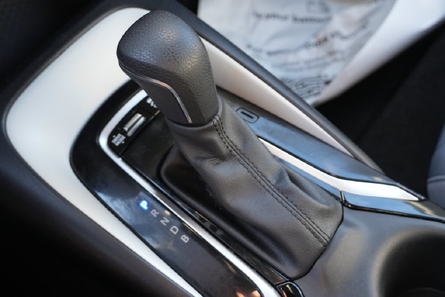 Used 2024 Toyota Corolla SE FWD image 38