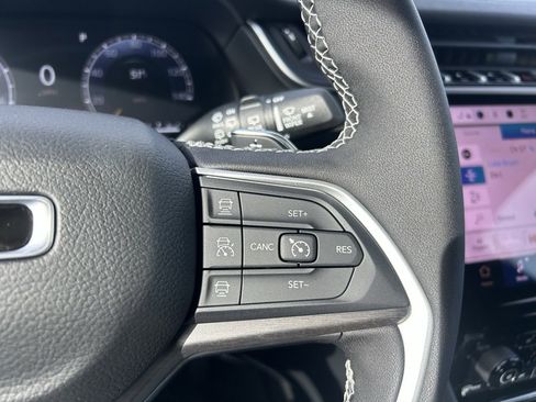 New 2025 Jeep Grand Cherokee L Limited image 20