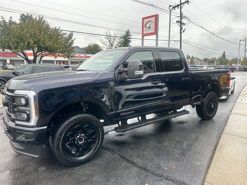 Used 2025 Ford F250 Lariat w/ Lariat Ultimate Package AWD/4WD image 7