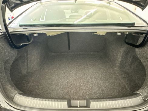 Used 2024 Volkswagen Jetta SE FWD image 30