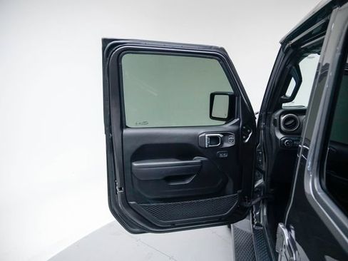 Used 2022 Jeep Wrangler Unlimited Sport AWD/4WD image 12
