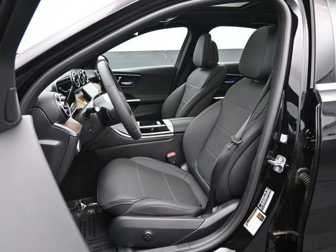 New 2025 Mercedes-Benz C 300 4MATIC Sedan image 20
