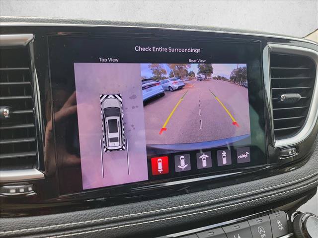 Used 2021 Chrysler Pacifica Limited w/ Uconnect Theater Family Group AWD/4WD image 20