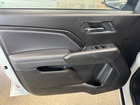 Used 2024 Chevrolet Colorado LT w/ LT Convenience Package II image 14