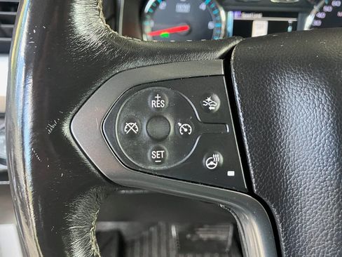 Used 2018 Chevrolet Tahoe Premier w/ RST 6.2L Performance Edition AWD/4WD image 32