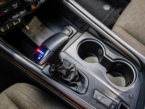 Used 2024 Dodge Durango R/T w/ Blacktop Package AWD/4WD image 28