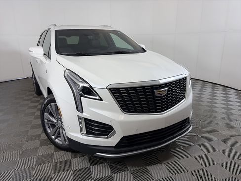 Used 2022 Cadillac XT5 Premium Luxury w/ Technology Package image 1