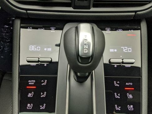 Certified 2024 Porsche Macan S AWD/4WD image 41