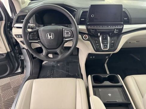 Certified 2026 Honda Odyssey EX-L image 34