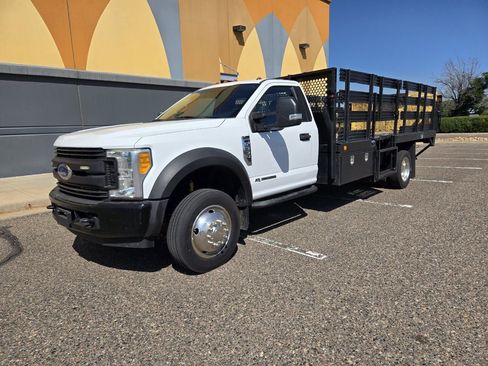 Used 2017 Ford F550 2WD Regular Cab Super Duty w/ Power Equipment Group image 3