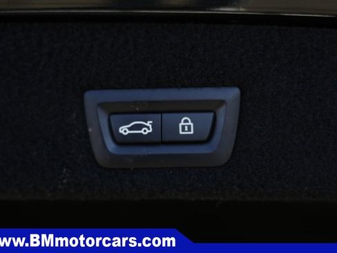 Used 2020 BMW 750i xDrive w/ Cold Weather Package AWD/4WD image 18