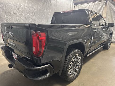 Used 2023 GMC Sierra 1500 Denali Ultimate AWD/4WD image 4