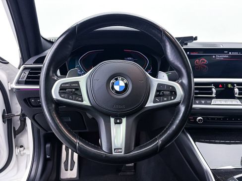 Used 2021 BMW 330i Sedan w/ M Sport Package RWD image 30