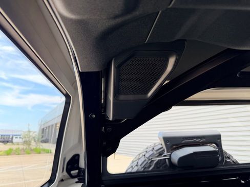 Used 2025 Ford Bronco Raptor AWD/4WD image 41
