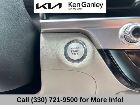 Certified 2024 Kia Telluride S w/ S Sunroof Package AWD/4WD image 38
