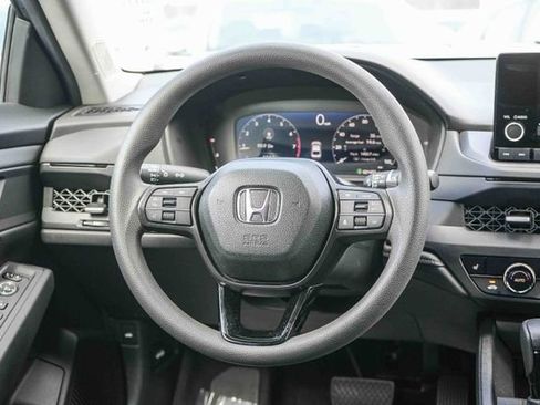 Used 2024 Honda Accord EX image 17