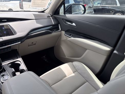 Certified 2023 Cadillac XT4 Premium Luxury w/ Cold Weather Package FWD image 32