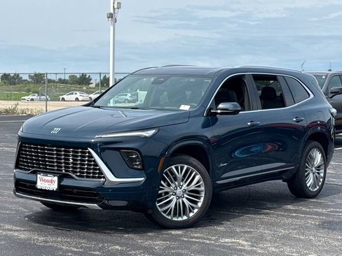 New 2027 Buick Enclave Avenir AWD/4WD image 2